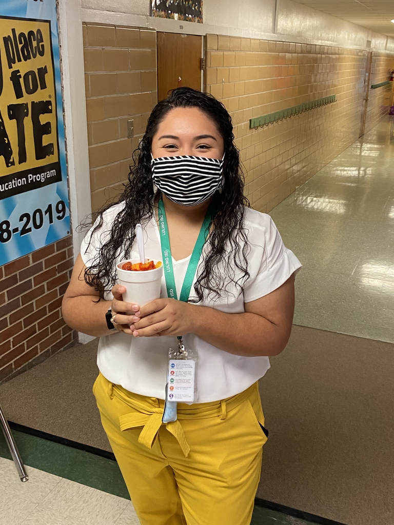 Ms. Diaz is smiling under that mask! 